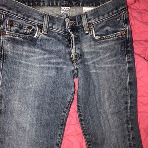 Lucky Brand Dream Jean